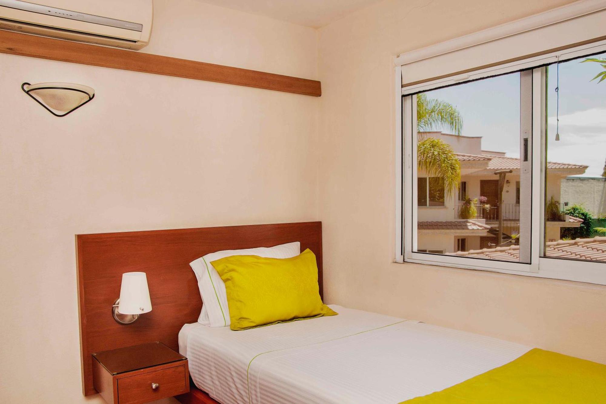 Alcazar Suites Zapopan Eksteriør bilde