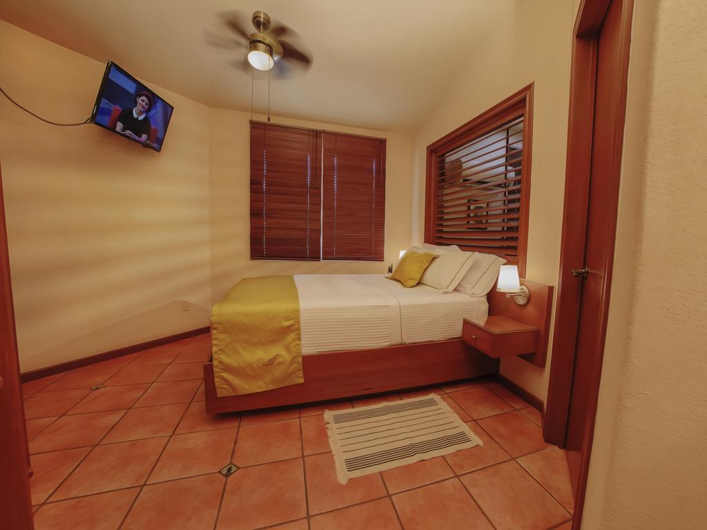 Alcazar Suites Zapopan Eksteriør bilde